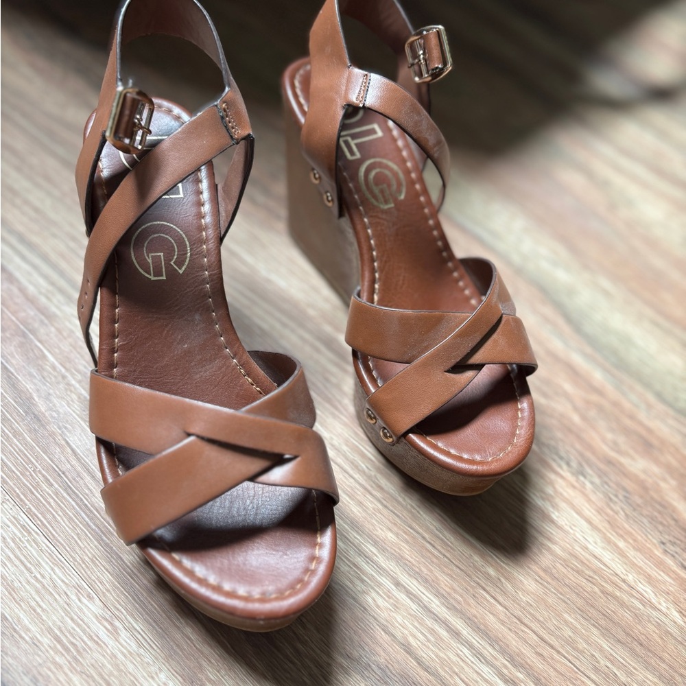 DLG Women's Brown Leather Wedge Sandals